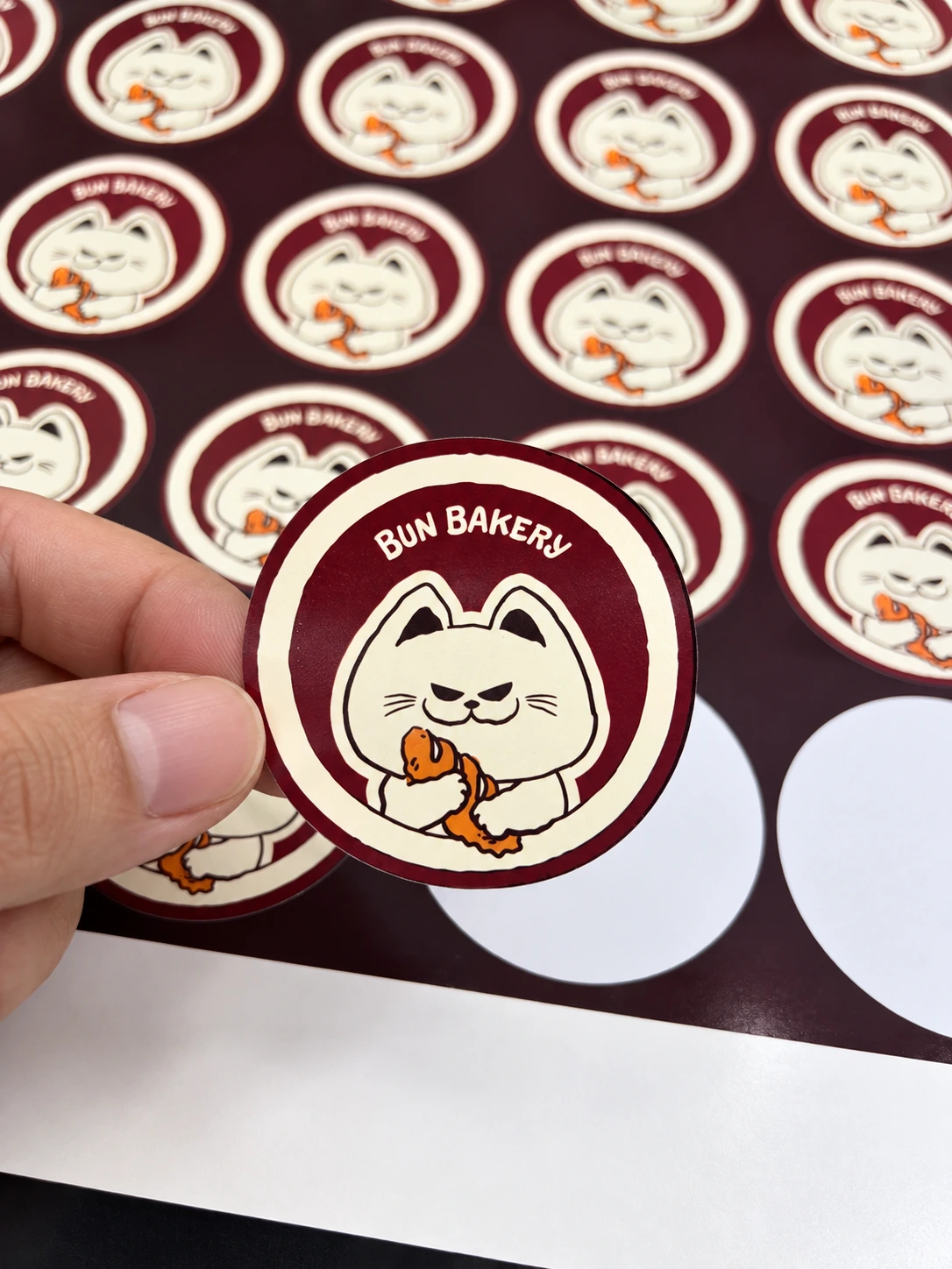 Decal bế demi